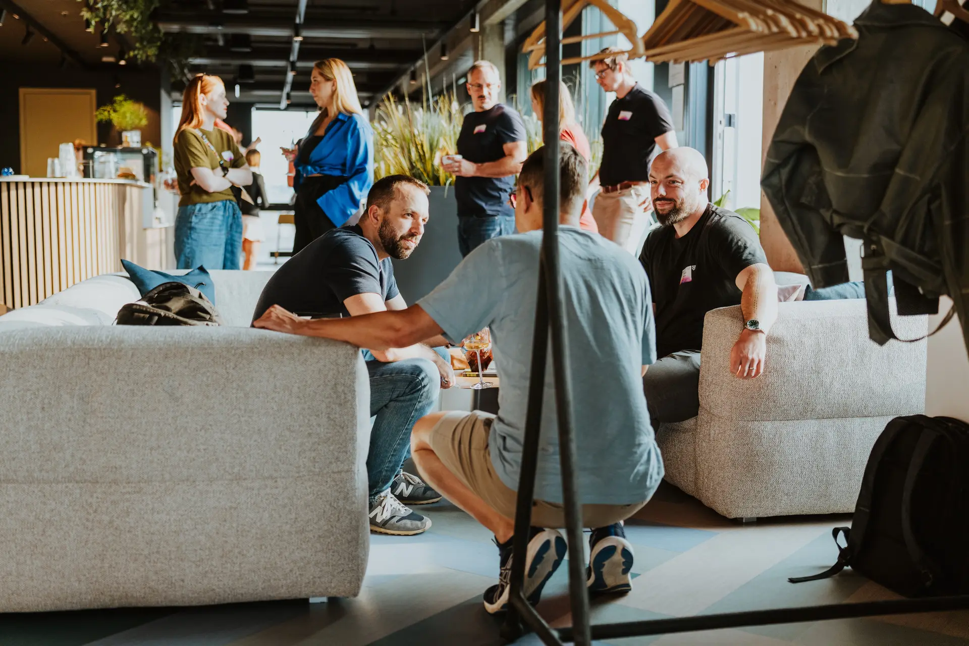 Networking účastníků na akci Aibility